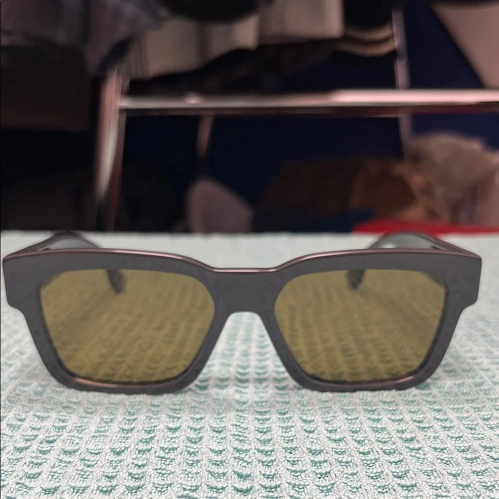 Fendi O’lock Gray Sunglasses with Brown Lenses